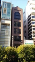 東京都新宿区西新宿8丁目