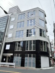 東京都中野区中野3丁目