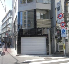 東京都中野区中野3丁目